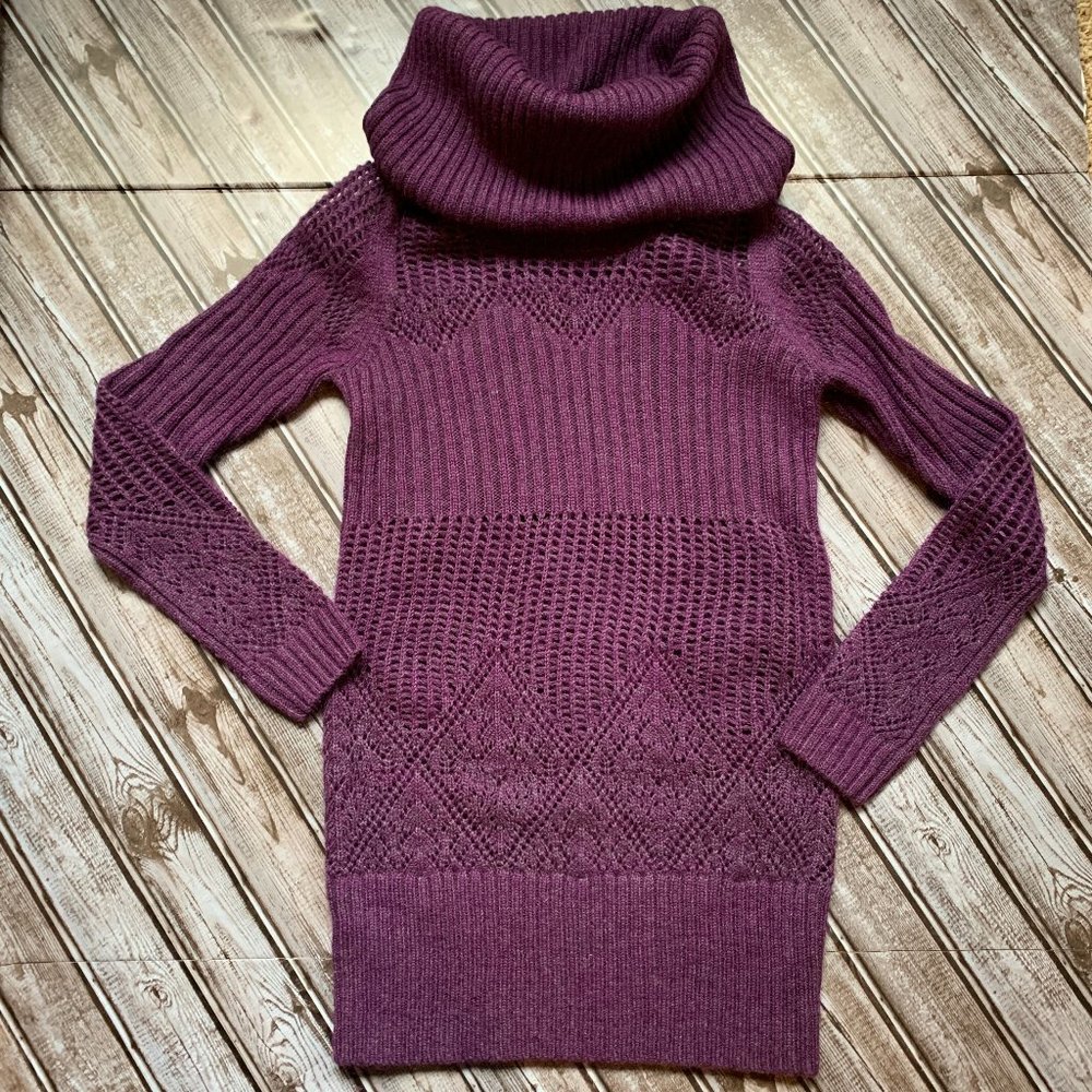 Moda International Cowl Neck Sweater Medium